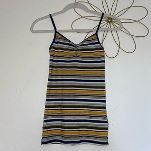 No Boundaries tank top NWOT